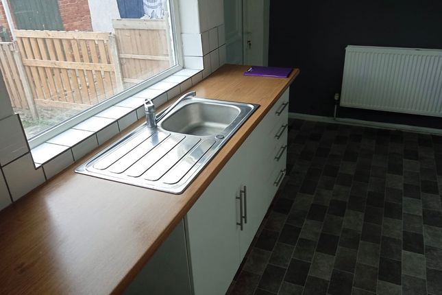11 , North Street, Rotherham photo 2