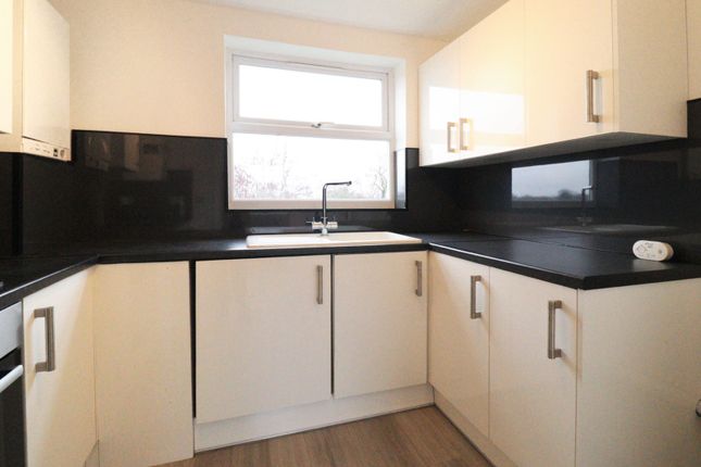 Flat 5, Timberlog Place,, Clay Hill Road, Essex photo 4