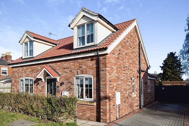 Thumbnail Detached house for sale in Elizabeth Avenue, North Hykeham, Lincoln, Lincolnshire