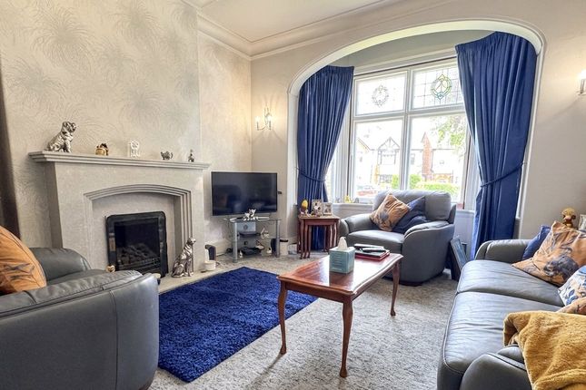 328, Dialstone Lane, Cheshire photo 2