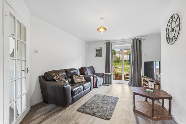 79, Kirklington Road, Mansfield photo 2