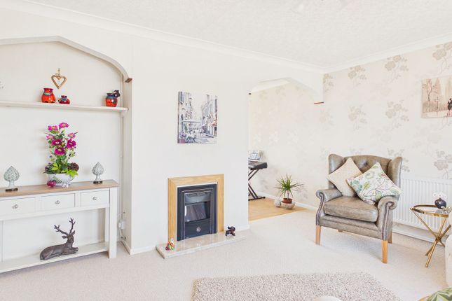 1 Pynder Close, Lincoln photo 3