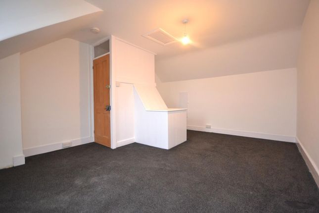 End terrace house for sale in Dorothy Street, Reading