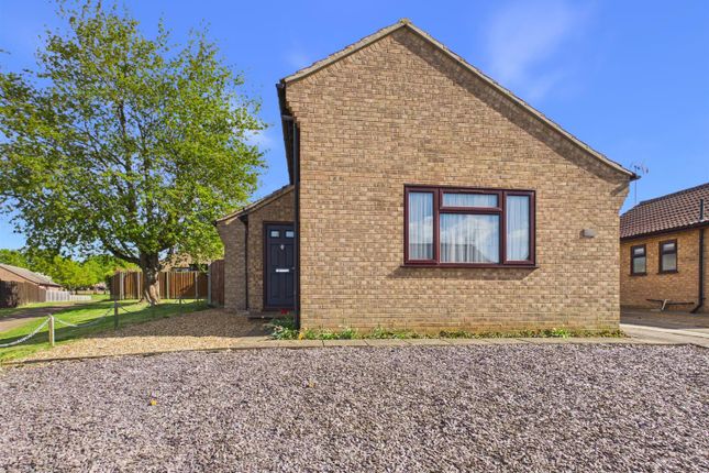 2-bed bungalow on 104, Wimbotsham Road, Downham Market, £240,000