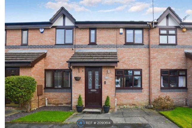 Terraced house to rent in College Close, Stockport