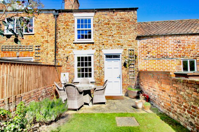 2-bed house on 7, Union Street, Louth, £210,000