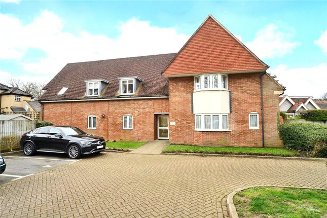 Flat for sale in Wingfield Court, Banstead, Surrey