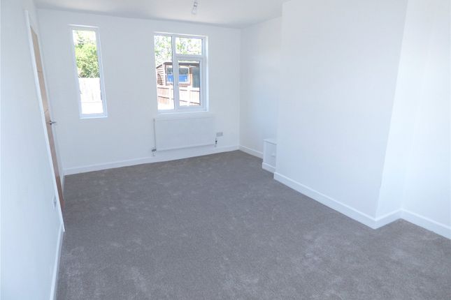 32, Prince Edward Avenue, Denbighshire photo 3