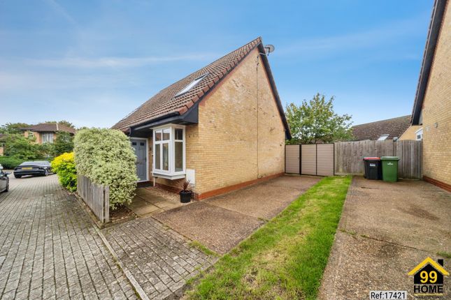 8, Upton Grove, Milton Keynes photo 4