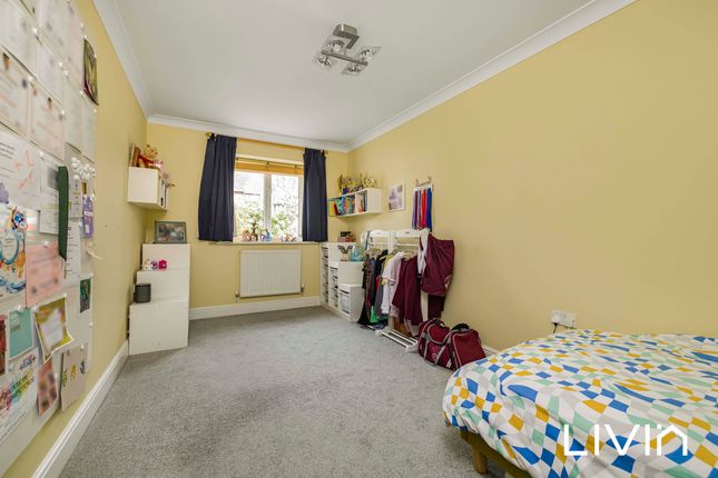 Detached house for sale in Broadeaves Close, South Croydon, Surrey