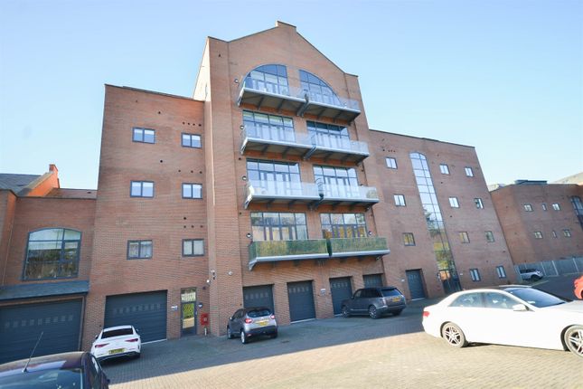 Flat for sale in Long Row, South Shields