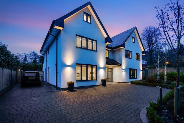 Detached house for sale in The Avenue, Tadworth