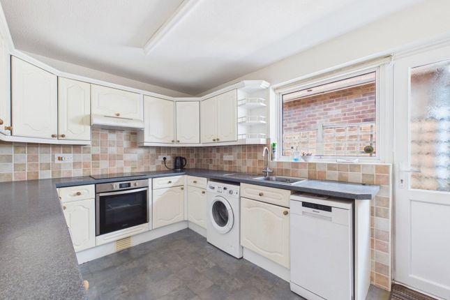 126, Slonk Hill Road, Shoreham-by-sea photo 4