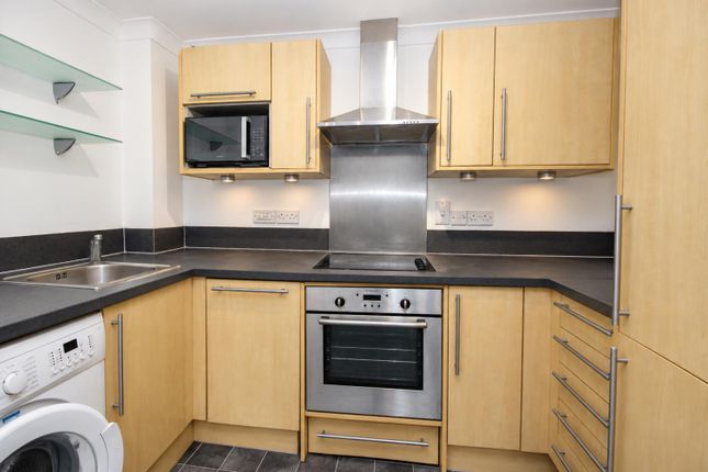 25 Sidestrand, Wherry Road, Norwich photo 4