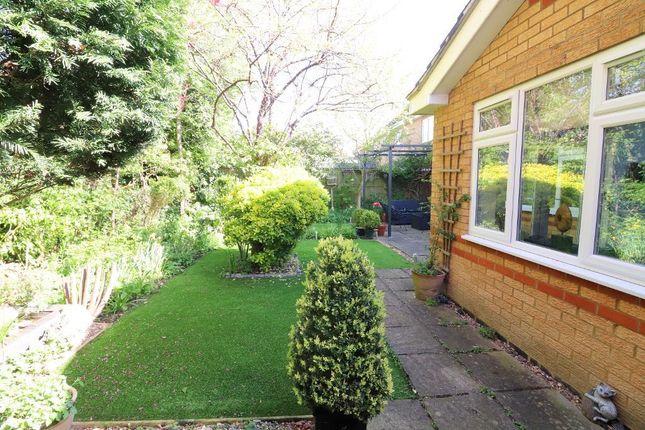 Detached house for sale in Park Meadow Close, Barton Le Clay, Bedfordshire
