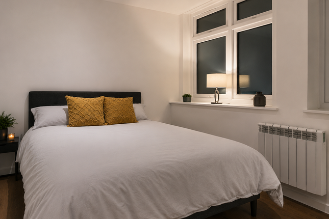 Flat 36, London Road, North Cheam photo 3