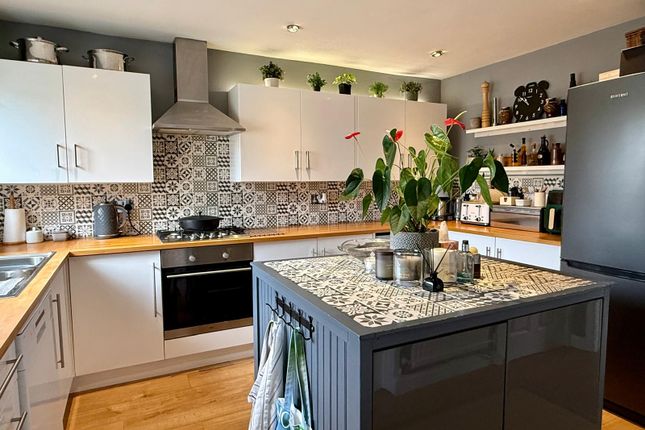 9, Elba Street, Swansea photo 3