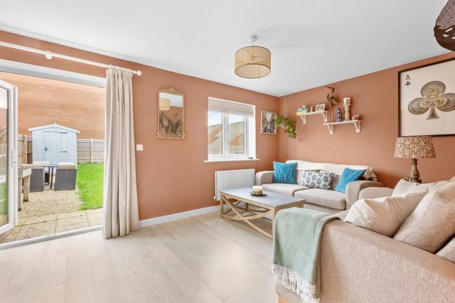 26 Rome Avenue, Aylesbury photo 3