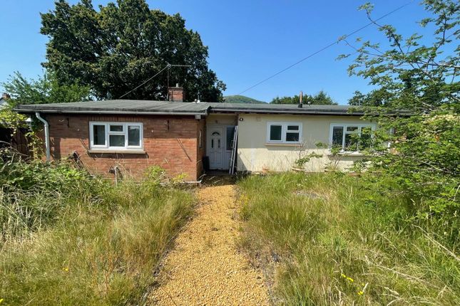Former Caretaker's Bungalow,, Pickersleigh Grove, Worcestershire photo 3