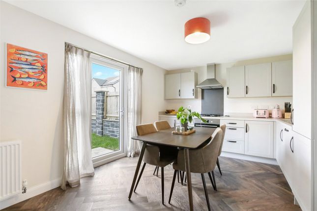 3, Weston Crescent, East Kilbride photo 4