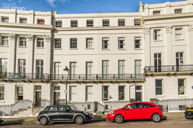 Flat for sale in Lewes Crescent, Brighton, East Sussex