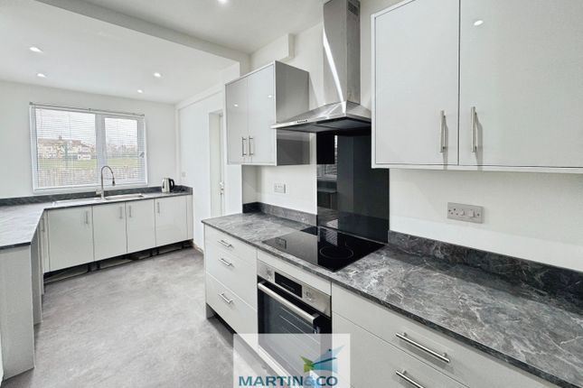 62, Mount Avenue, Worksop photo 4