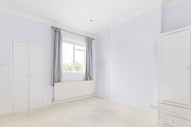 5a, St. Dunstans Road, London photo 4