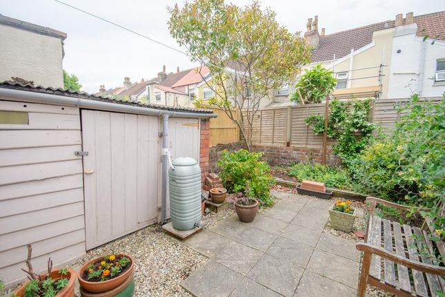 6, Camerton Road, Bristol photo 4