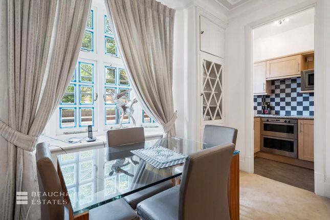 Flat for sale in Grove Court, St John's Wood