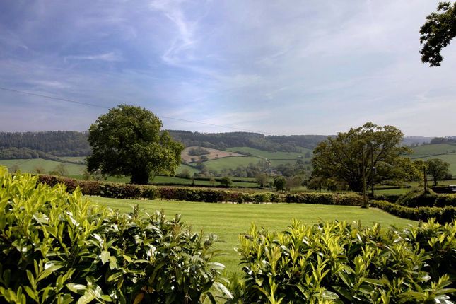 Higher Waddden Farm