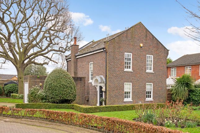 Thumbnail Detached house for sale in Boston Gardens, London
