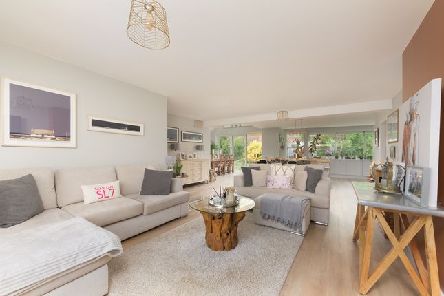 5, Pound Crescent, Marlow photo 5
