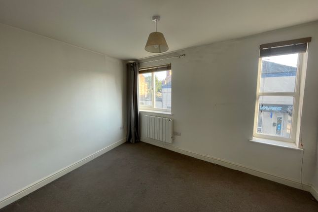 57, Nottingham photo 3