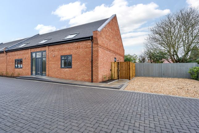 Thumbnail Semi-detached house for sale in Aldermaston Road, Pamber End, Tadley, Hampshire