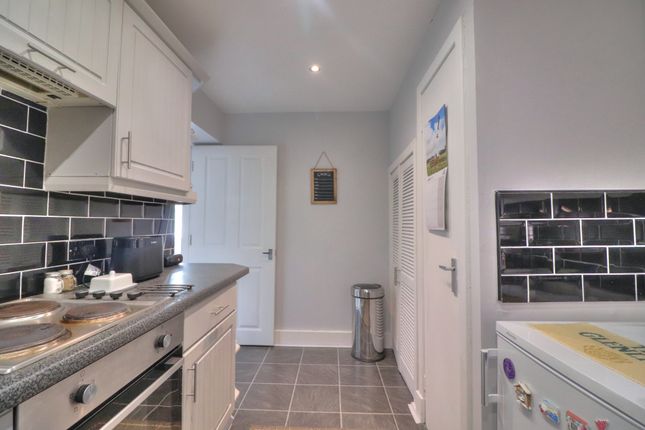 75, Lenzie Way, Glasgow photo 4