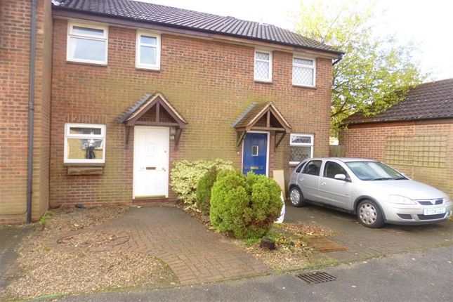 Mews house to rent in Dean Close, Wollaton