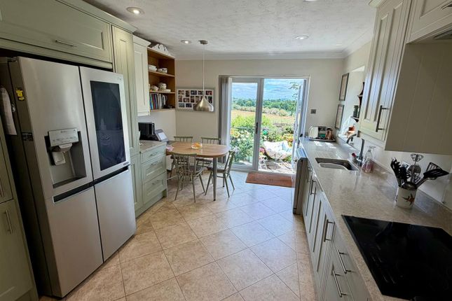 145, Bullingham Lane, Hereford photo 4