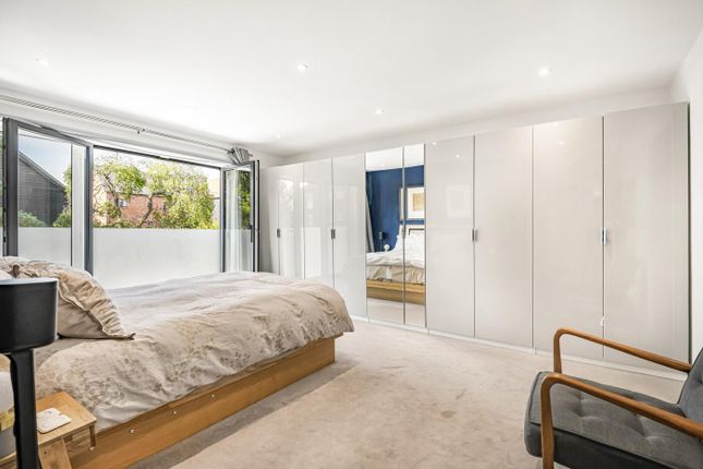 Principal Bedroom Suite
