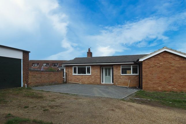 Detached bungalow for sale in Woodland Close, Potton, Sandy