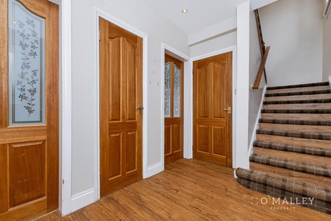12, Firs Road, Alloa photo 2