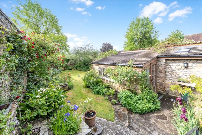 Fairfields,, Long Street, Dorset photo 4