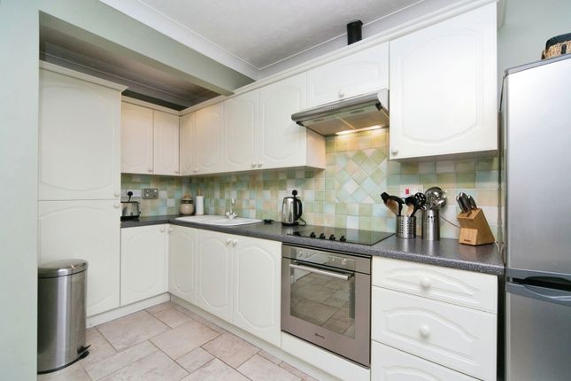 24 Wern Y Wylan, Pwllheli photo 2