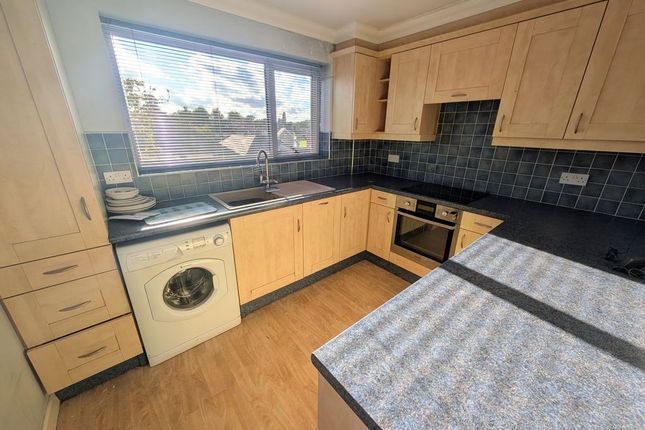 14, The Nook, Nuneaton photo 4
