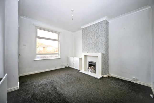 31 Church Lane, Wigan photo 2