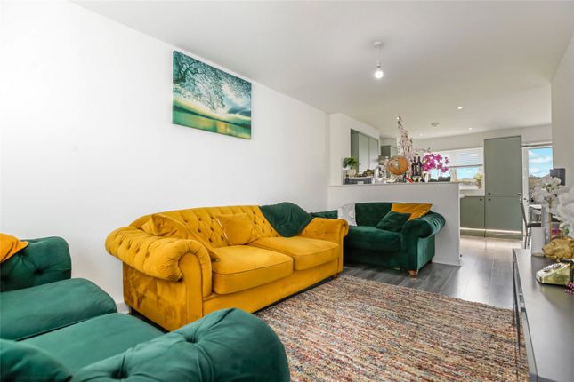 11, Goldcrest Crescent, Lanark photo 3