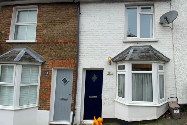 Terraced house to rent in Queen Street, High Wycombe HP13