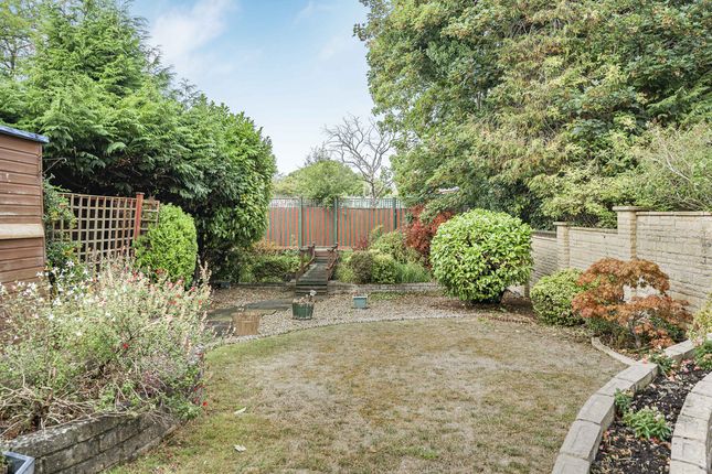 7, Crockwell Close, Bicester photo 4
