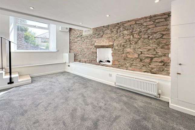 Flat E Rockmount, 12, Rea Barn Road, Brixham photo 3