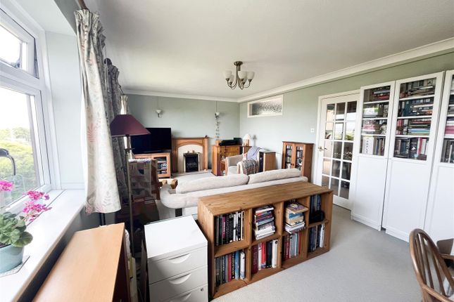 29, Broad View, Heathfield photo 3