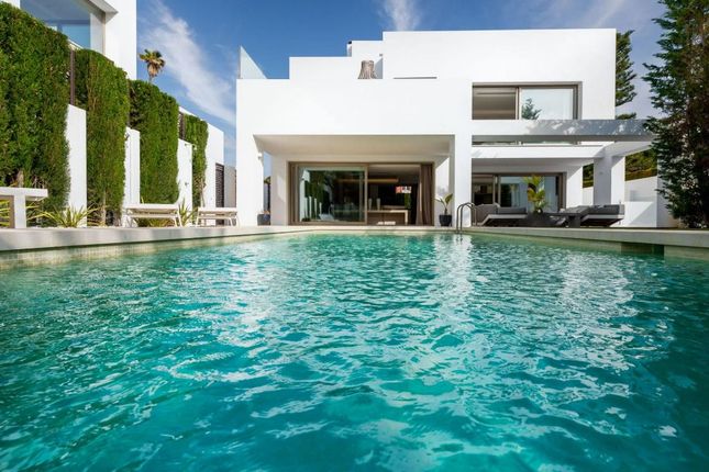 Villa for sale in Marbella, Málaga, Andalusia, Spain